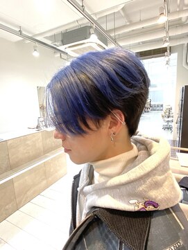 ニュート(Neut ) センターパート/アンブレラカラー/ブルー/デザイン