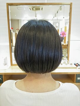 ストーリアエフ 郷東店(storia.f) ボブ