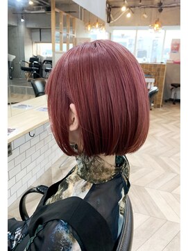 イロ ジェイアール JR奈良店(IRO) ピオニーピンクボブ/ぷっつり内巻きボブ/ダブルカラー