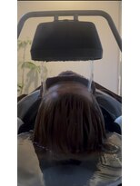 エスト(est.)&nbsp;こめかみの硬さに。整えるヘッドスパ