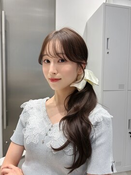 ラクシア(LucxiA) 結んで盛れる顔まわり/レイヤーカット/前髪顔周り