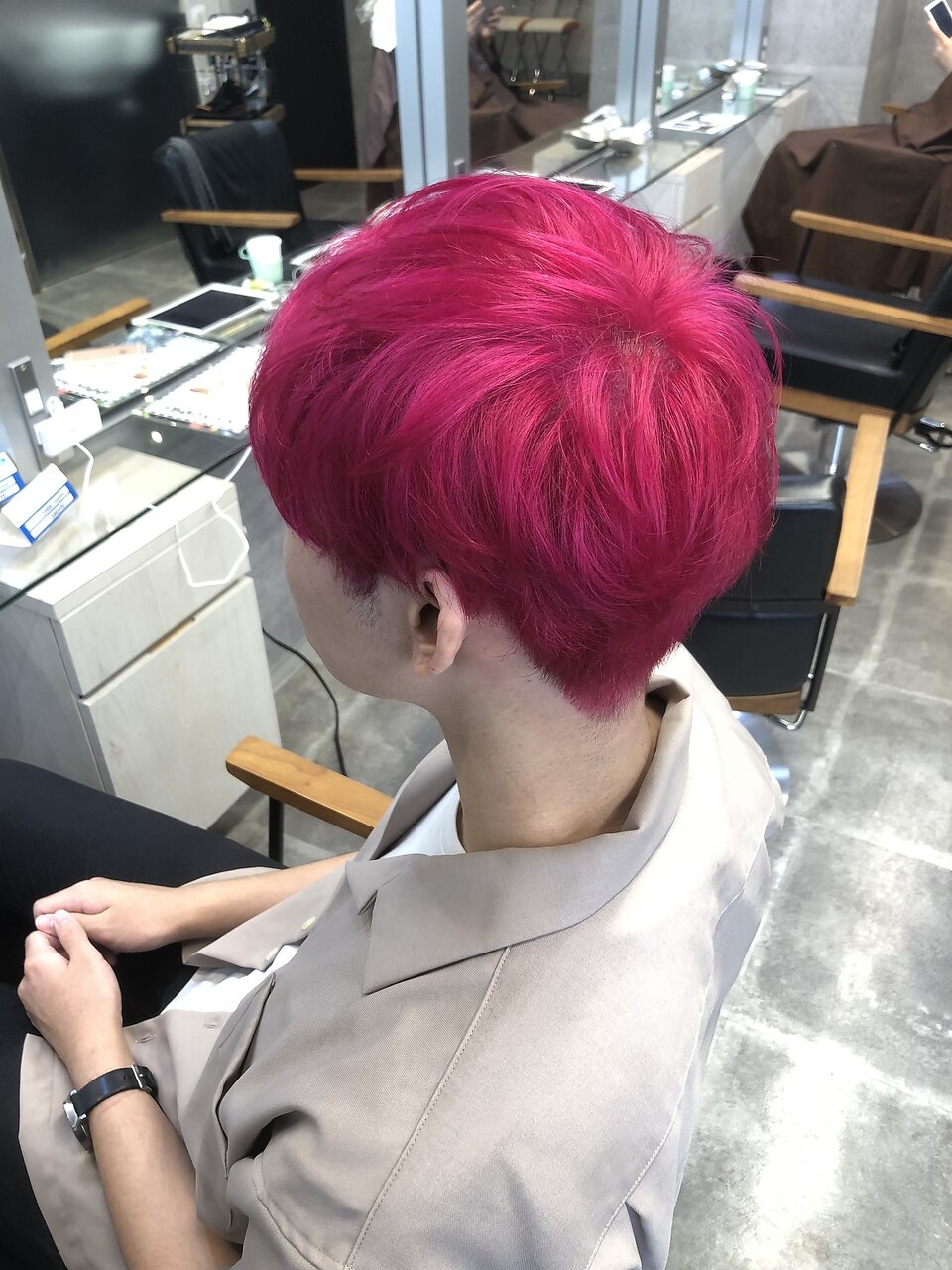 蛍光ピンク/資生堂カラーミューズ【charachalone池袋】＊：L037073309