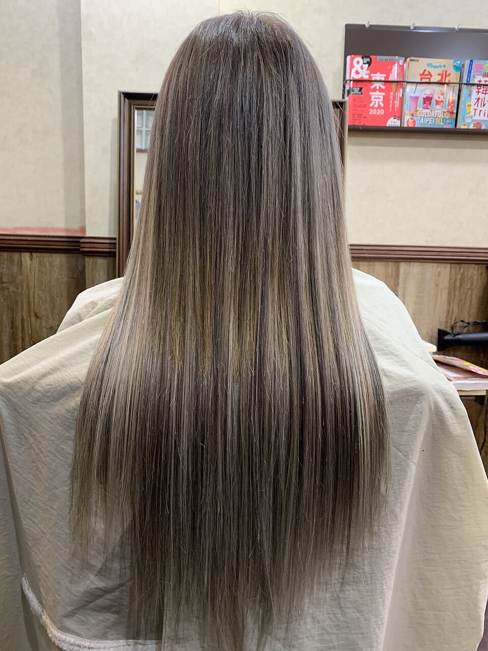 ハイトーングレーアッシュにエクステ 【ミックスエクステ
