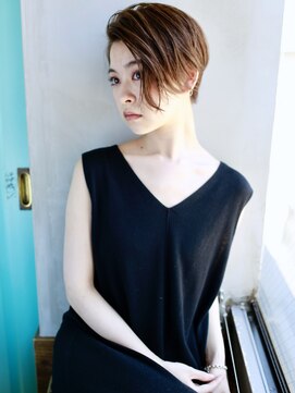 バース(BIRTH) 天神【BIRTH】イメチェン耳かけショート×フォギーベージュ　2