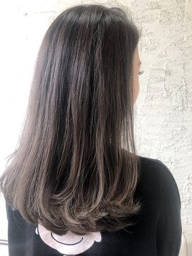 ペネロープ(Penelope) ［新宿］バレイヤージュ/ハイライト/グラデーション/グレージュ