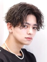 リップス 池袋(LIPPS)&nbsp;色気センターパート　ツイストスパイラル　タクミサイド