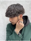 波巻きスパイラルパーマ×刈り上げツーブロックマッシュ