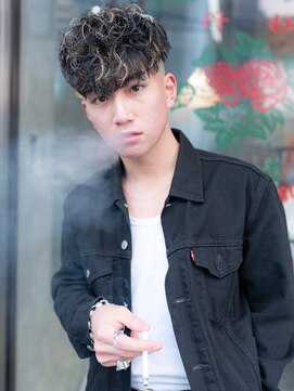 エフエム 明大前(FM) バーバー ツイストパーマ/ツイスパ/ビジネス/フェードカット