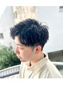 ビジネス束感アップバングショート。 20代/30代/ビジネス