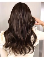ジルブラン(JIL BLAN) ハイライトバレイヤージュダブルカラーショートカット30代40代