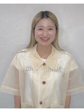 アドア ヘアーステージ 福重 友恵