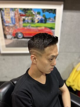 グロウヘアワークス(grow hair works) スキンフェード×ハードパート