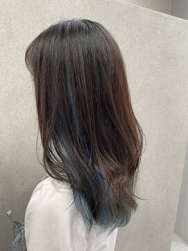 ヌーヴェル(nouvelle) インナーカラー×レイヤーカット
