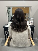 アウラヘアーサロン(aura hair salon)&nbsp;【Yukie】ナチュラルベージュ×ゆるふわ巻き