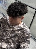スペインカールスパイラルパーマ黒髪マッシュ前下がり