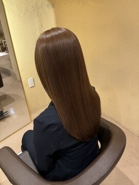 エリスホリエ(Eliss Horie) 水素トリートメント×オリーブベージュ