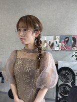 リベラルヘアー(Liberal hair) サイド編み下ろしアレンジ