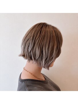 ニコラ(NICOLA) グレージュカラー