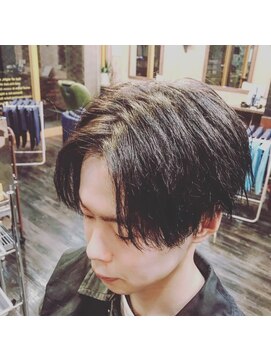 ヘアショップジャマー(Hair shop JAMMER) 韓流系センターパート