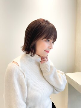 エデュコスゥリール(educo per sourile) ラベンダーブラウン×外ハネミニボブ