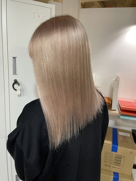 ラフ 難波店(LAFF) #黒髪#ボブルフ#ネビージュ#小顔#ワンレン