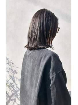 マル ニシノミヤ(MAR.co) グレーアッシュボブ