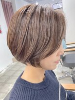 ルーファス メグロ(Ruufus Meguro)&nbsp;ひし形小顔×大人ショートボブ/40代50代