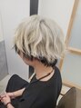 フレームプラス 御堂筋難波店(FRAME +) ブロンド×ブラック【難波美容室/当日予約/カットカラー】