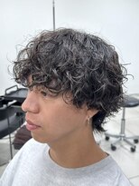 テクト バイアッシュ 吉祥寺店(Tect by Ash) 前上がりスパイラルパーマウルフメンズボブ