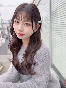 カシュカシュ 表参道(cache cache) ウェーブ巻きシースルーぱっつん前髪おくれ毛ミディアムロング