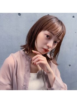 ギッシュ イオン小牧店(guiches) 髪質改善・大人女性のミディアムスタイル・酸性ストレート