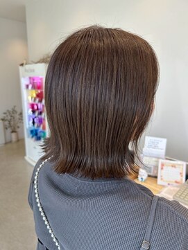 ビレア 尾張旭店(BELEA) 外ハネ/くびれ/透明感ベージュカラー/外ハネボブ