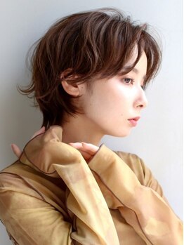 ヌージー(Nuugy)の写真/顔周りも1mmまでこだわったカットで、1番似合うStyleをお届け◇美フォルム&シルエットに感動!