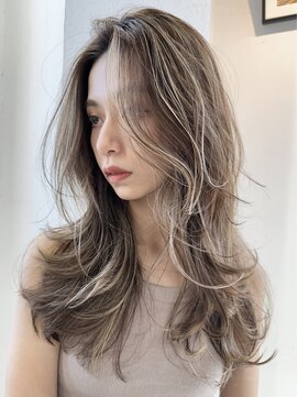 キラ 渋谷(KILLA) ★ココアベージュ/オリーブグレー/小顔/黒髪/クラゲヘアー/原宿