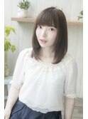 涼しげ　ストレートミディアム