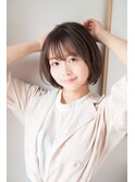 大人可愛い 小顔 ショートボブ