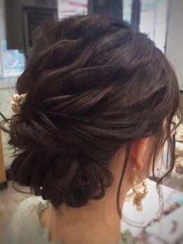 リペロ ルー(Lipero ruu)の写真/ヘアセット￥2750◇結婚式や2次会はもちろん、女子会にも♪誰よりも可愛いスタイルで特別な一日を演出☆