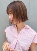 【mee.】ハセガワヒトシ　ベージュカラー切りっぱなしボブ