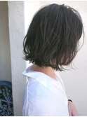 《idee》 レイヤーボブ アッシュブラックカラー
