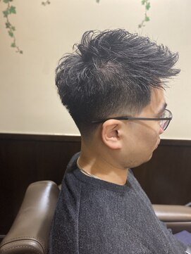 もみあげ濃い方必見 ローフェード テーパーフェード L ヒロギンザバーバーショップ 神楽坂店 Hiro Ginza Barber Shop のヘアカタログ ホットペッパービューティー もみあげ濃い方必見 ローフェード テーパーフェード L ヒロギンザバーバーショップ 神楽坂店 Hiro Ginza Barber Shop のヘアカタログ ホットペッパービューティー