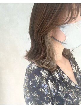 アルエ(a.r.e) インナーカラーミルクティー