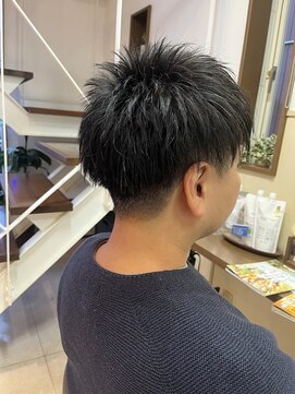 コアフィールフィス(COIFFURE fils) 《見附　今町》メンズ　刈り上げショート