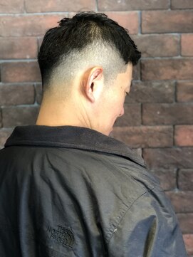 アジトフォーメン(Ajito for men) フェードカット