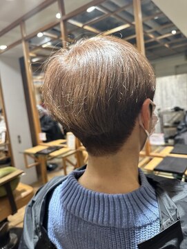 クラップス 京急富岡(CLAPS) 大人マッシュショート丸みショート黒髪ショートベリーショート