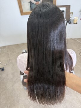 ラヴィリス バイ レム(Raviliss by rem) リタッチ髪質改善縮毛矯正