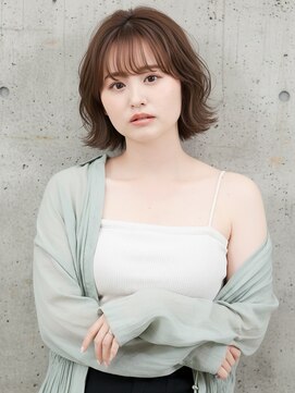 柔らか質感のナチュラルレイヤーボブ