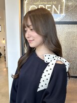 クオン 伊勢崎(QUON.) オリーブベージュ