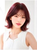 大人可愛いボルドーカラーの艶ボブ