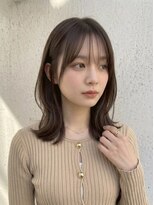 ベル(Belle) 抜け感ミディ×モカベージュ