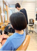ショートボブ